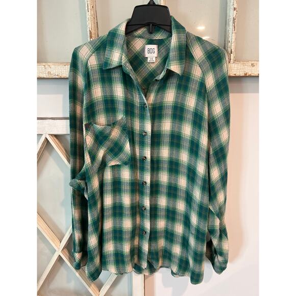 BDG Urban Outfitters size large plaid button down shirt - Picture 1 of 3